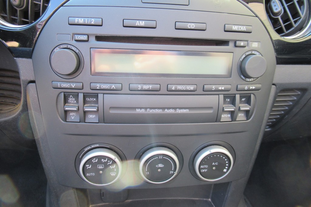 large_1618652242623821-1.jpg