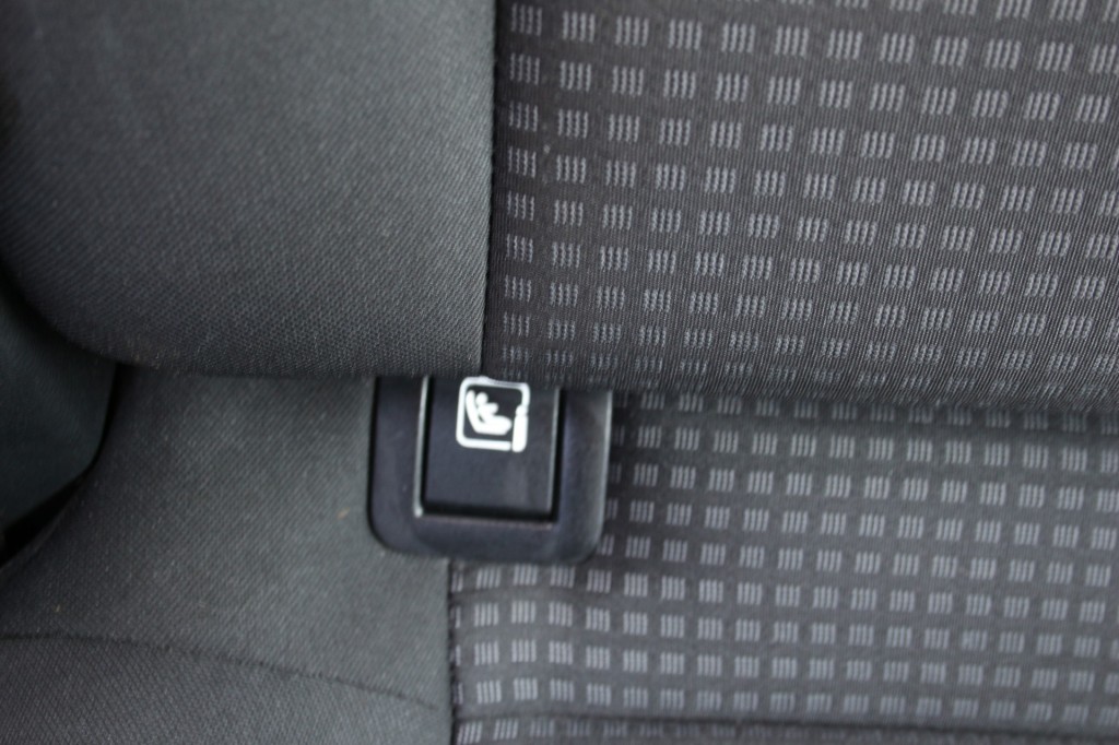 large_1749904474661487.jpg