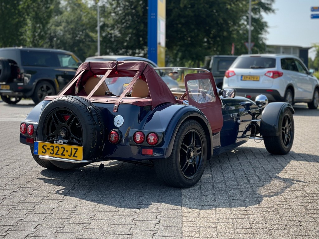 large_1755081434759193-1.jpg