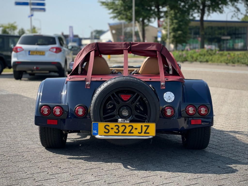 large_1755081434759947-1.jpg
