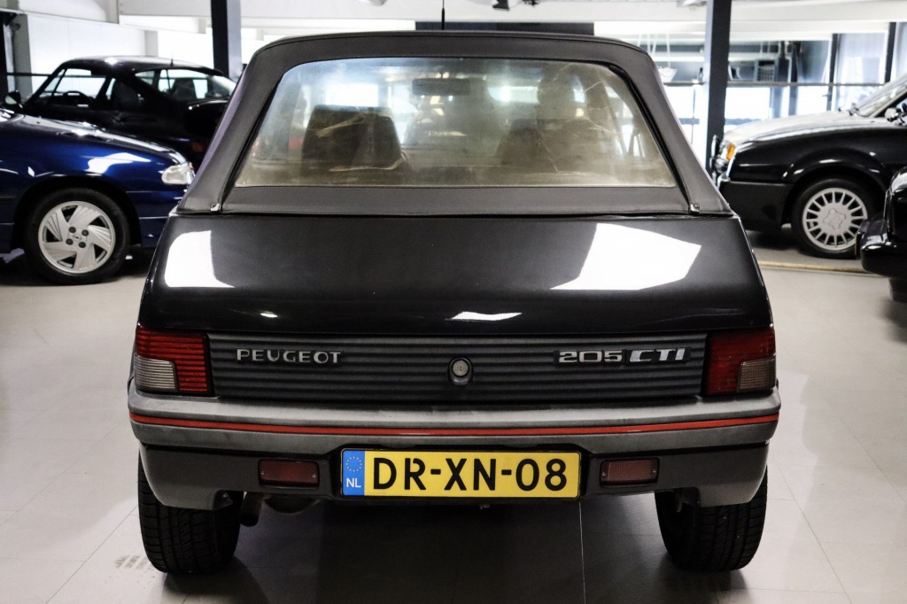 large_1758235551007010-1.jpg