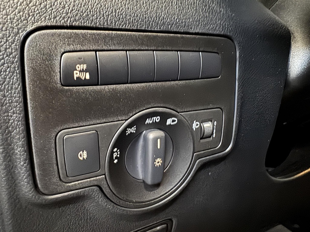 large_176537175376007.jpg