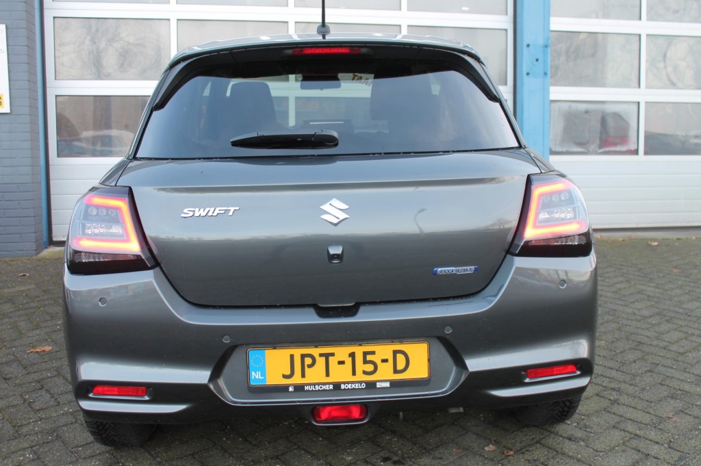 large_1765551058663767-1.jpg