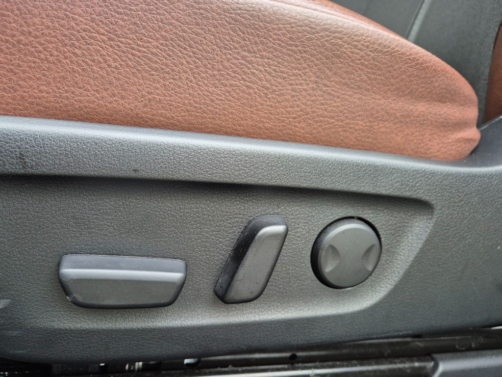 large_1766069761870277.jpg
