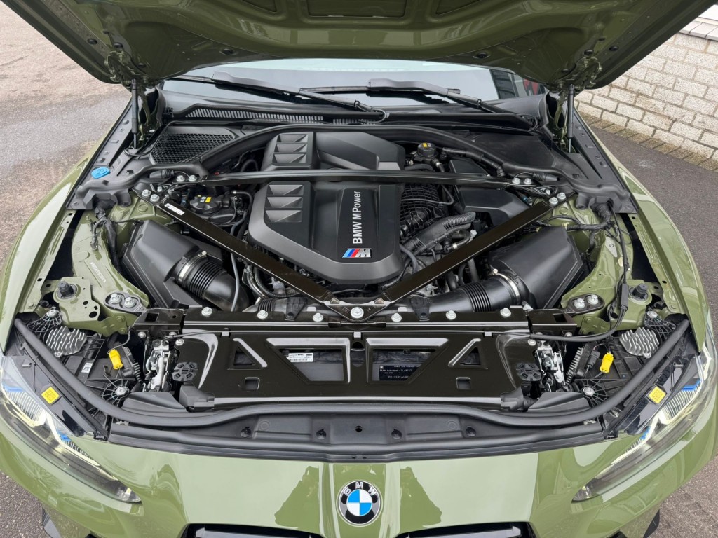 large_1766610559602495.jpg