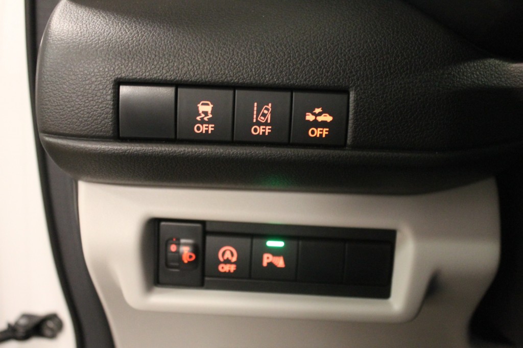 large_1767807375339562-1.jpg